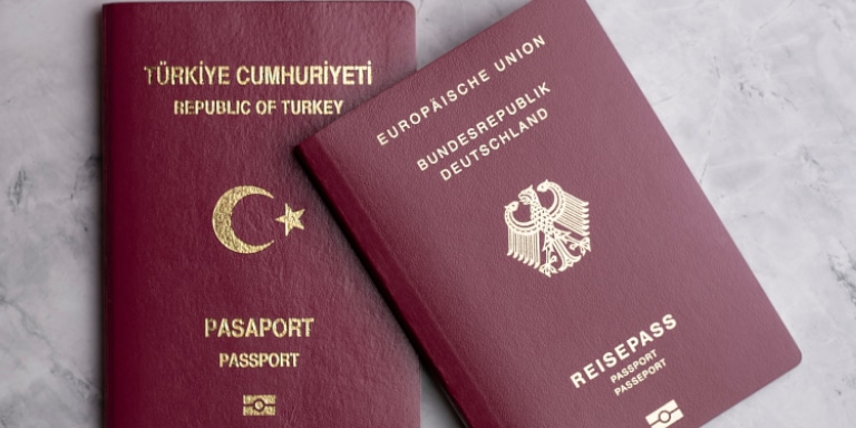 Ab Ende Juni ist ein doppelter Pass möglich.